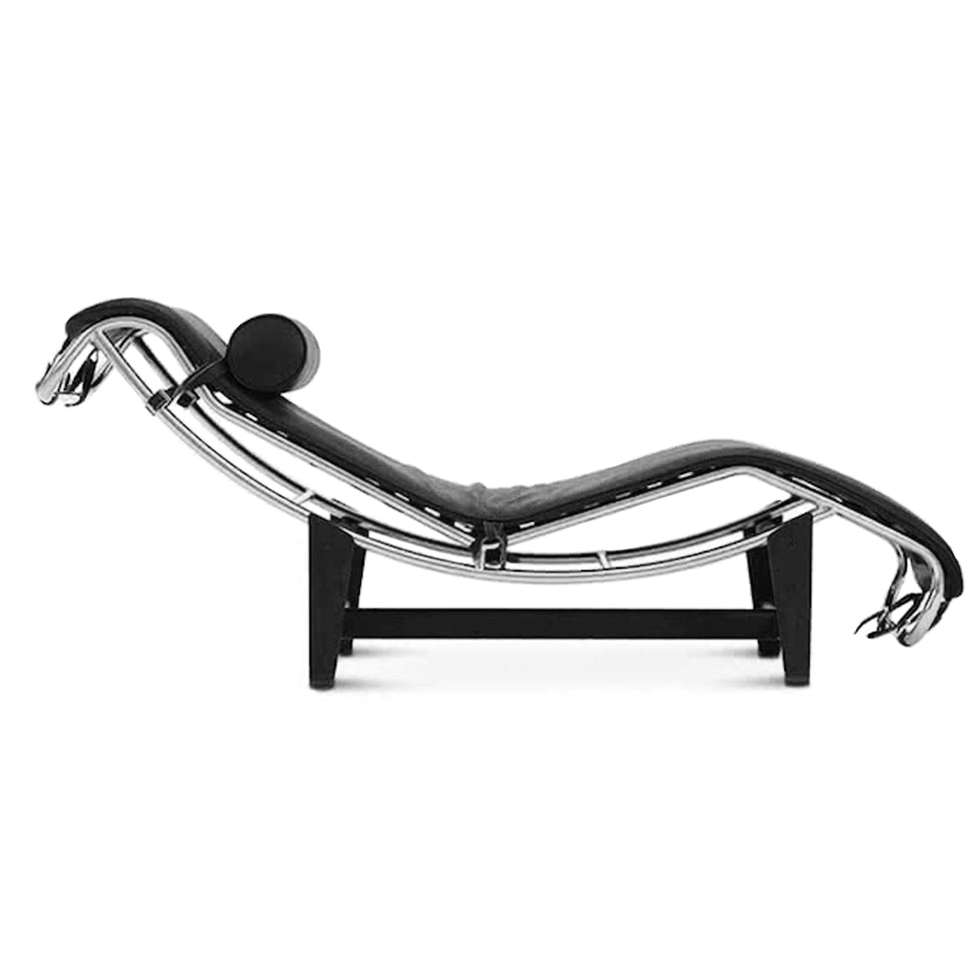 Corbusier 4 Chaise Longue image 1