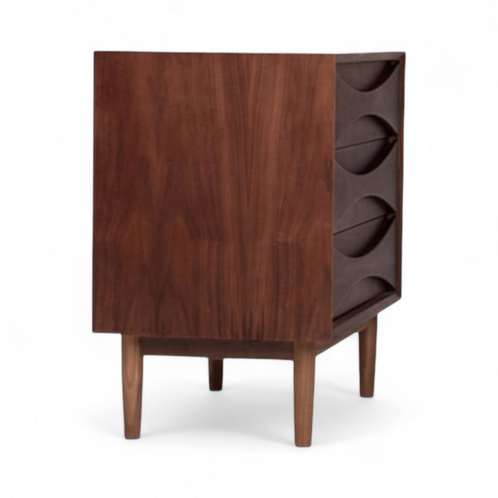 Vodder Lowboy