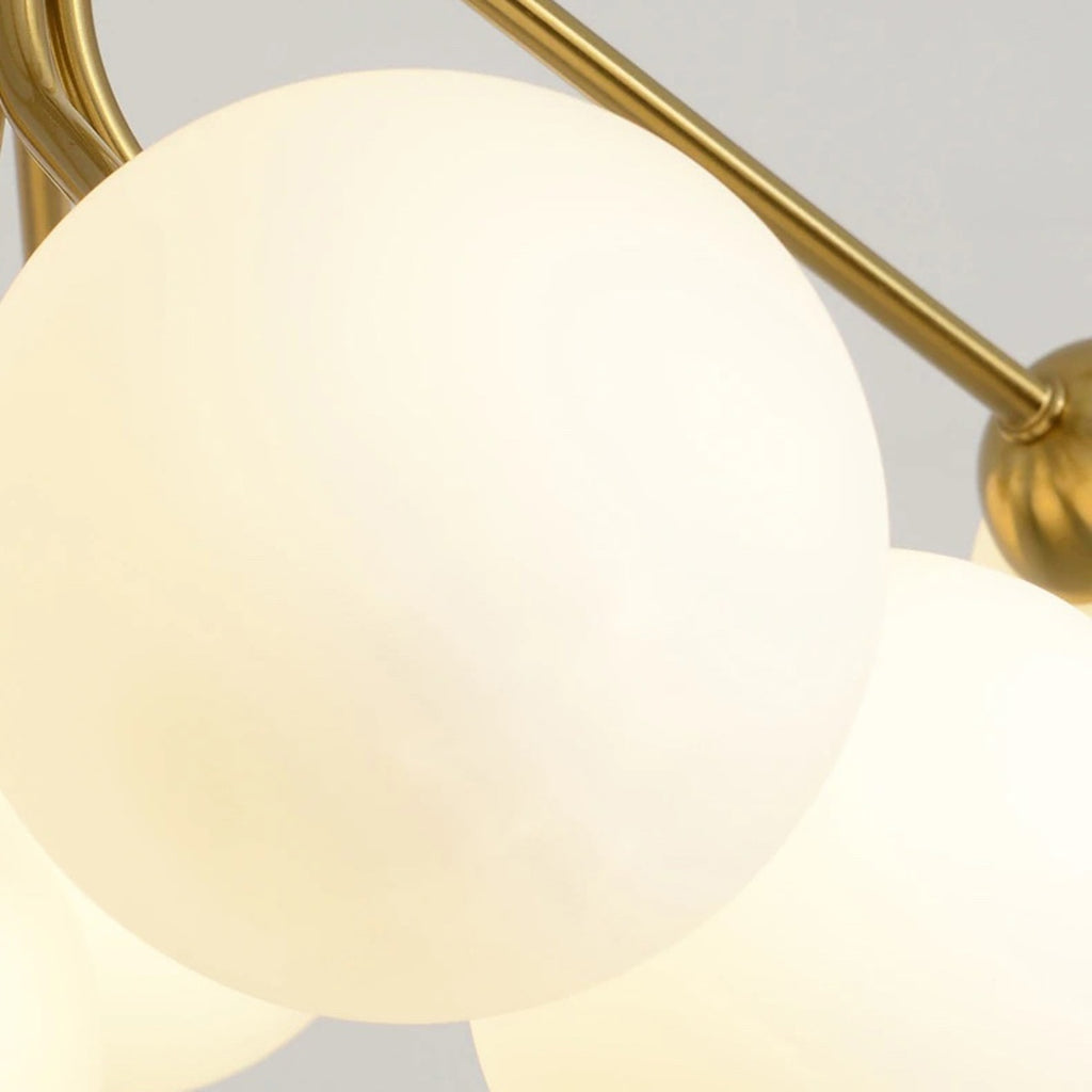 Nuu Chandelier